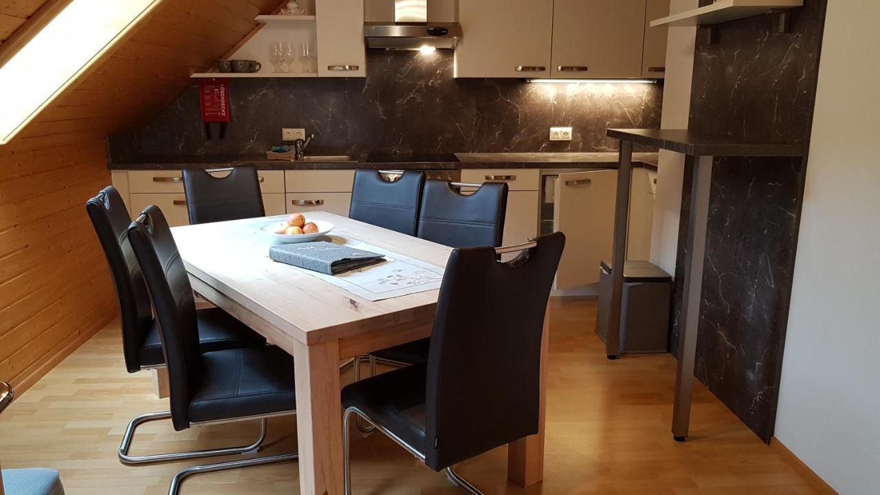 Der Perweinhof Apartment Donnersbachwald Bagian luar foto