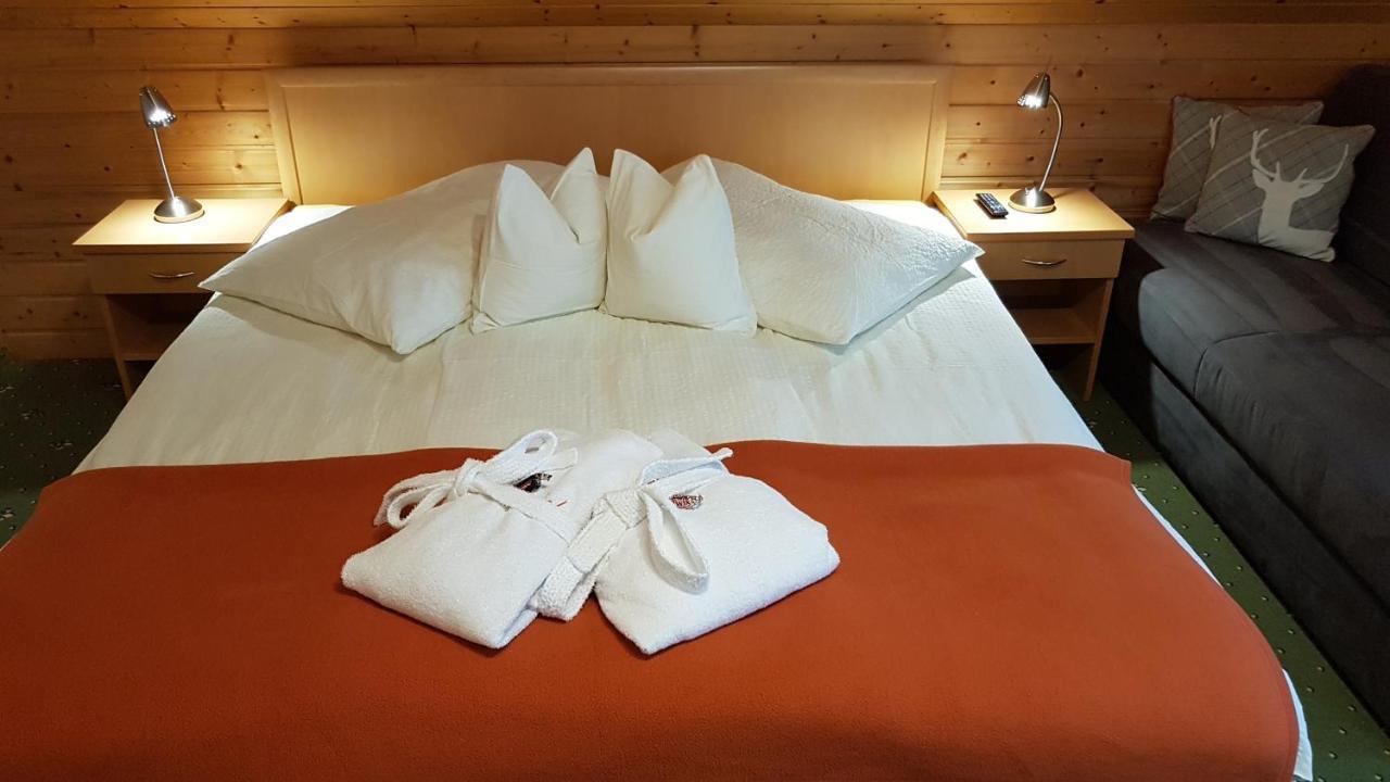 Der Perweinhof Apartment Donnersbachwald Bagian luar foto