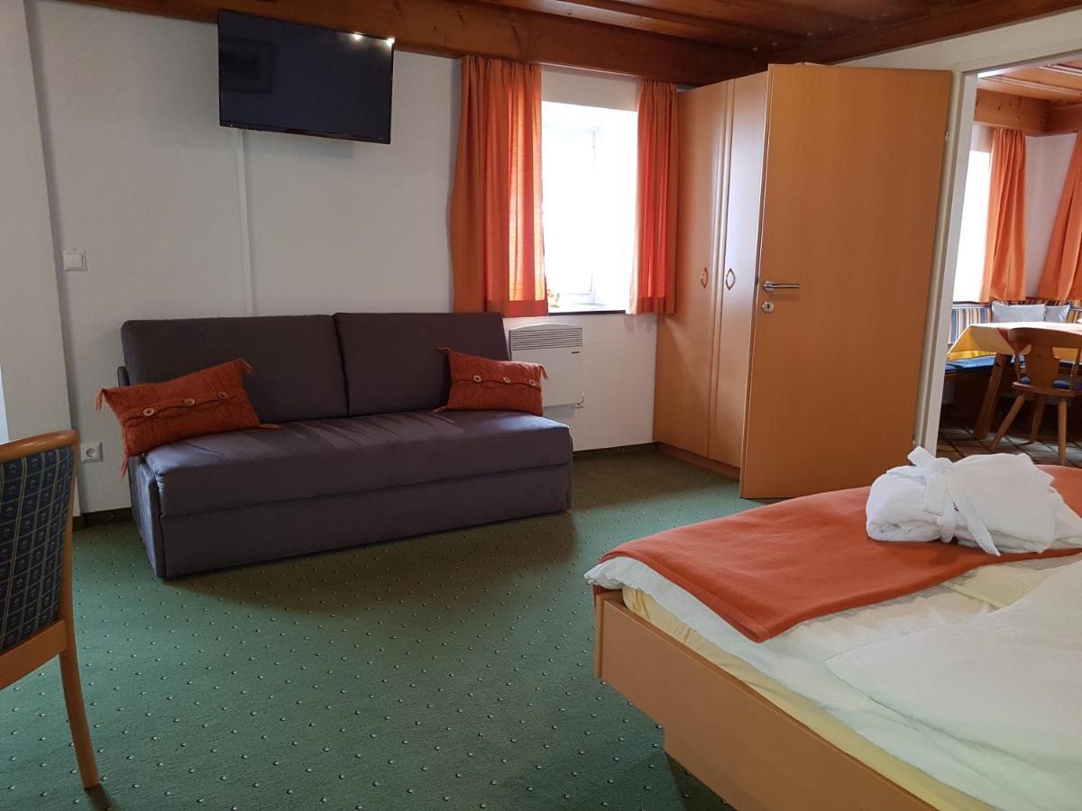 Der Perweinhof Apartment Donnersbachwald Bagian luar foto