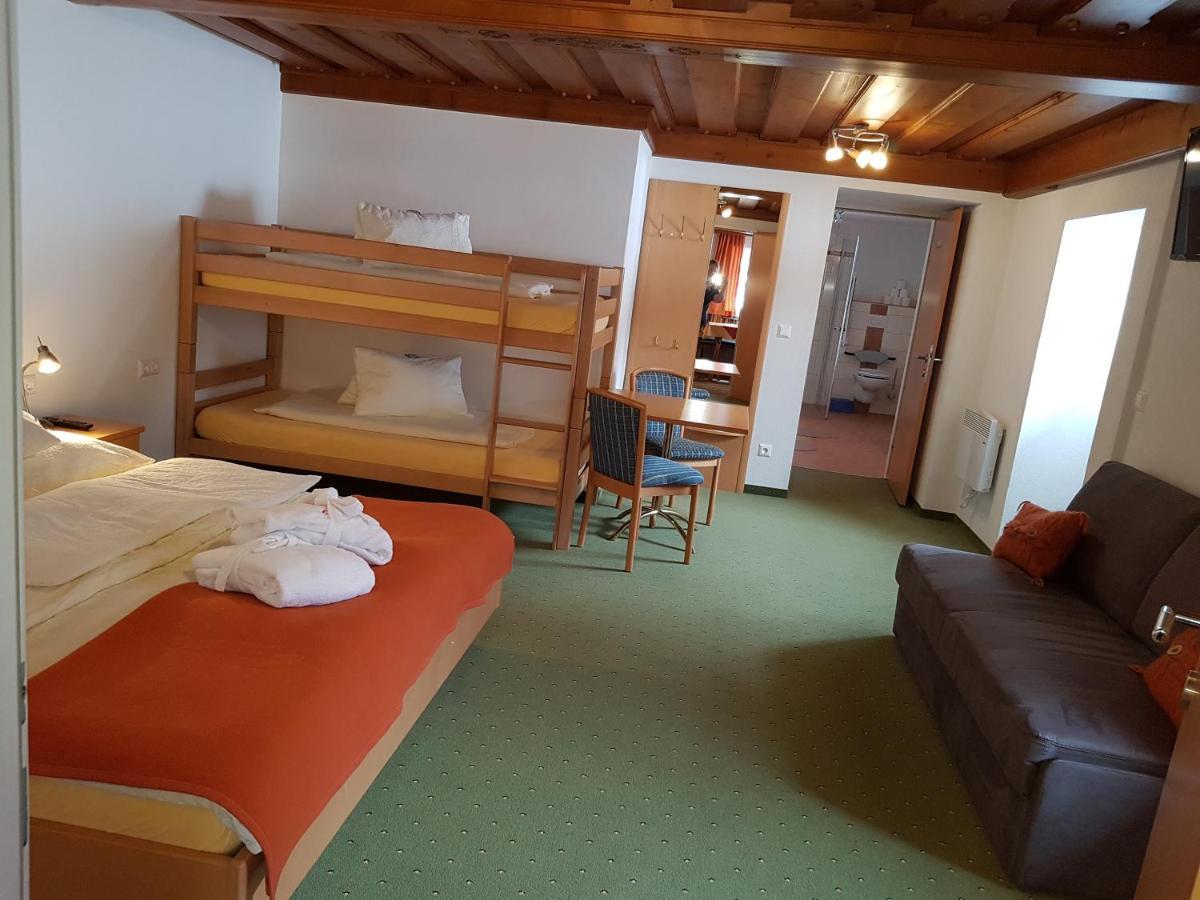 Der Perweinhof Apartment Donnersbachwald Bagian luar foto